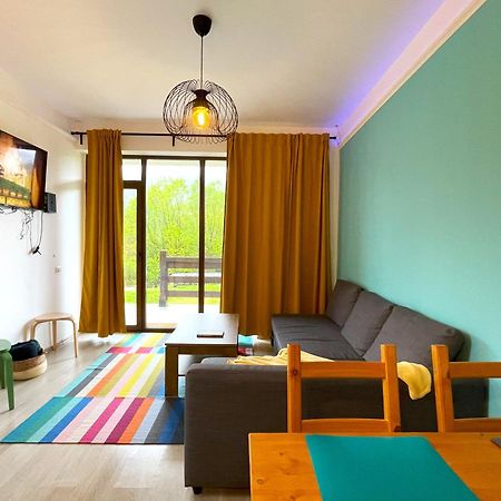 Cozy Riverfront Apartments With Garden And Mountain View Buşteni Eksteriør billede